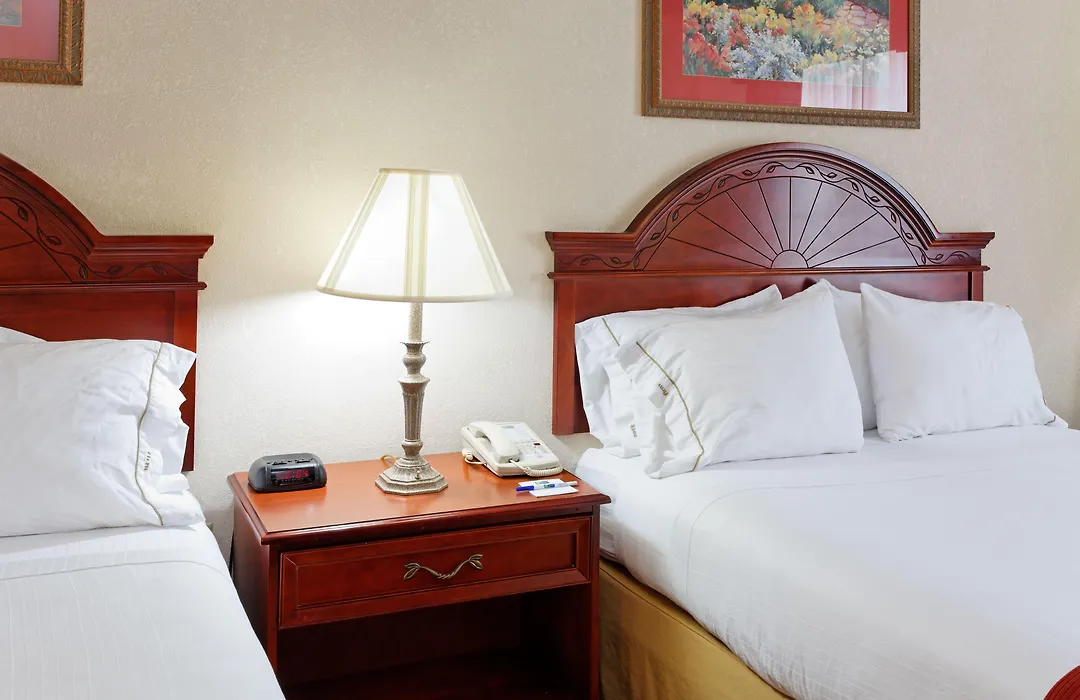 Holiday Inn Express & Suites Tupelo By Ihg-1