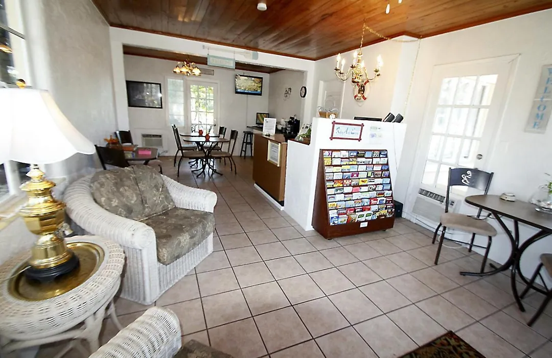 Island Breeze Inn - Venice-1