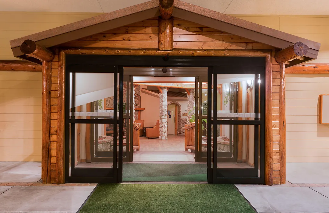 Holiday Inn Resort The Lodge At Big Bear Lake By Ihg-1