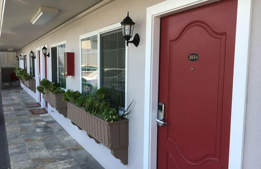 Morro Crest Inn-1