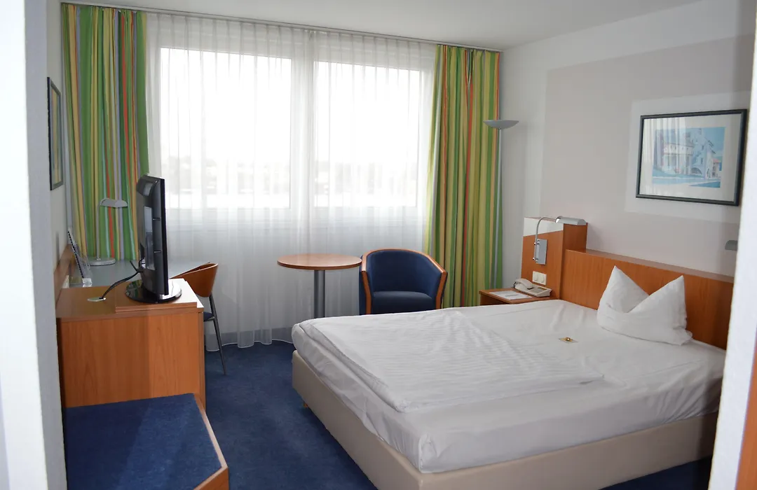 Ramada By Wyndham Hannover Messe-1