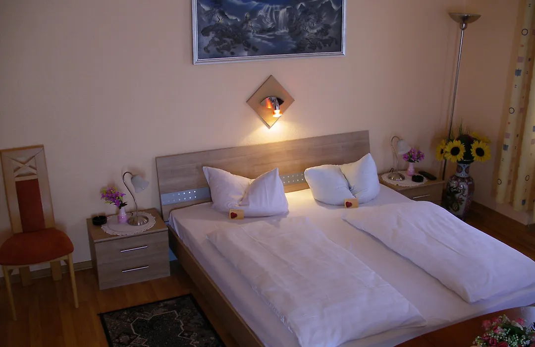 Hotel Garni Djaran-1
