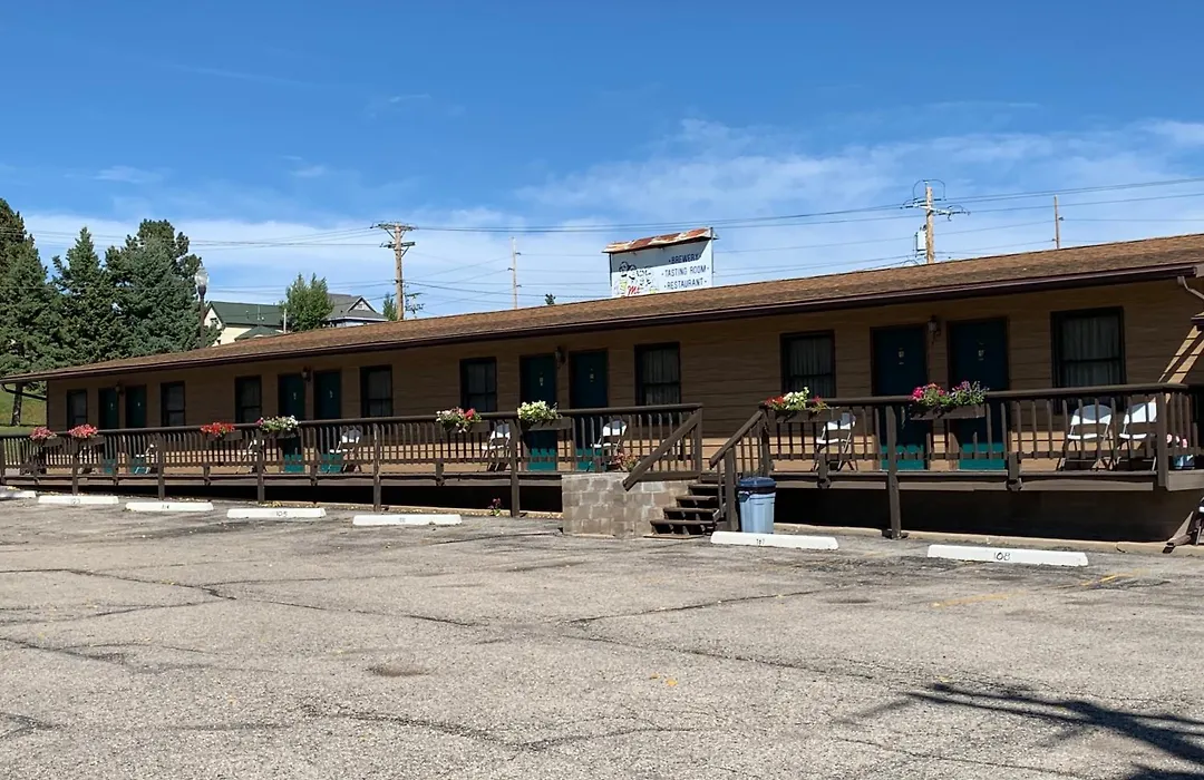 Chief Motel-1