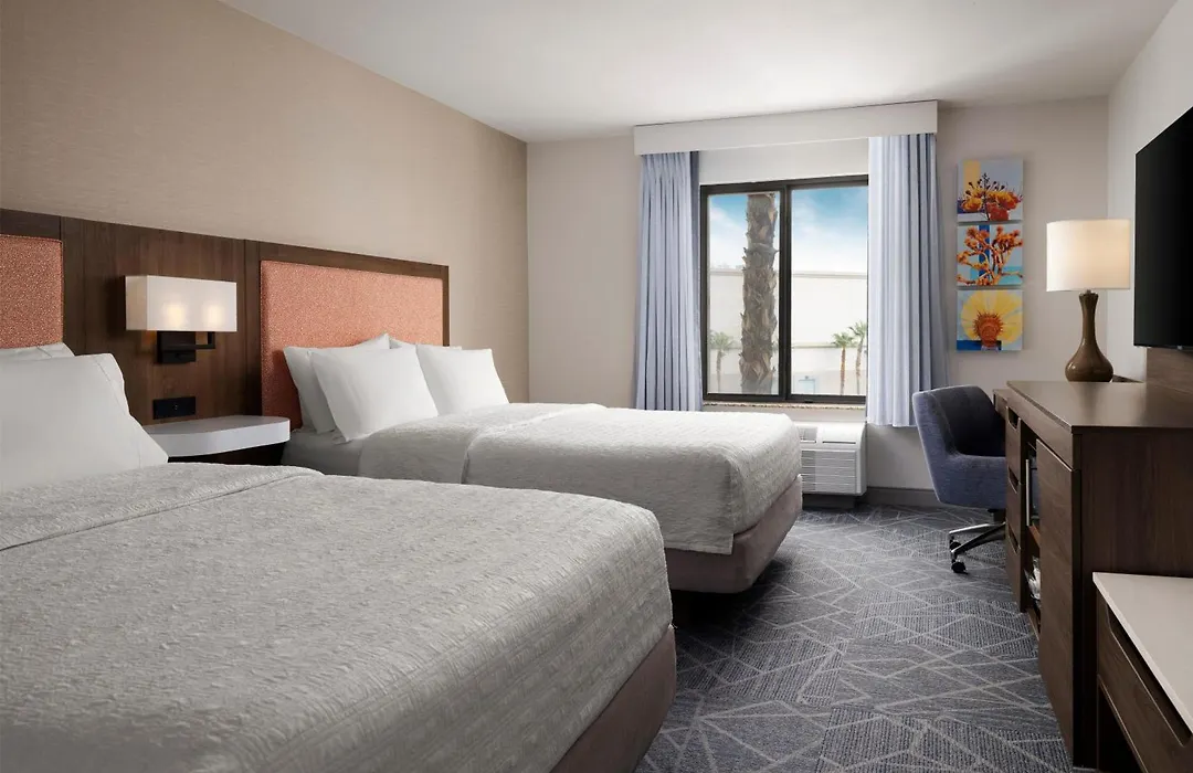 Hampton Inn & Suites Las Vegas-Red Rock/Summerlin-1