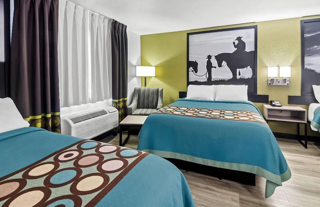 Super 8 By Wyndham Weatherford-1