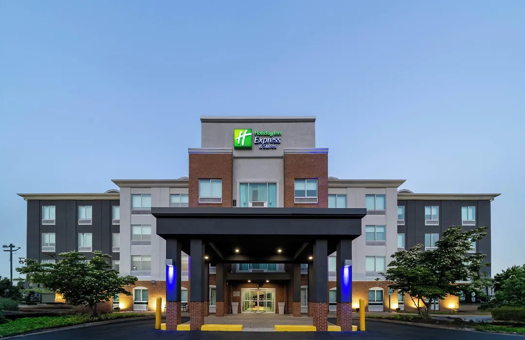 Holiday Inn Express Hotel & Suites Woodbridge By Ihg-1