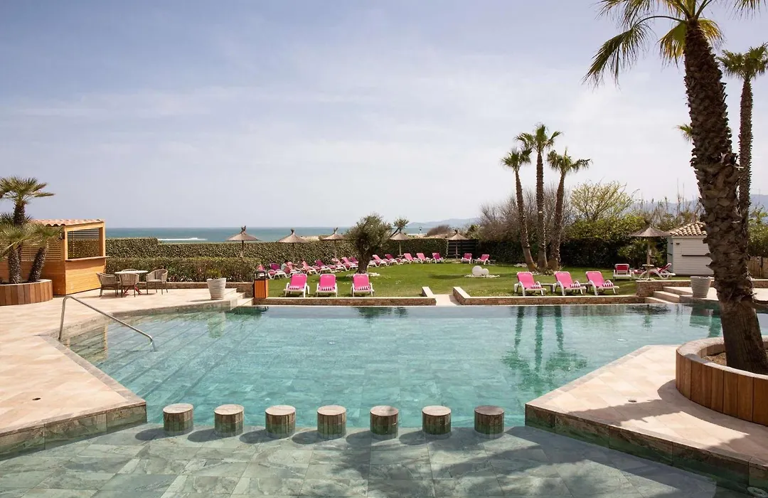Grand Hôtel Les Flamants Roses Thalasso&Spa-1
