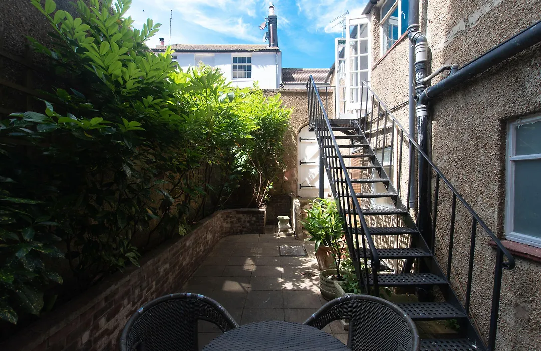 New Steine Hotel - B&B-1