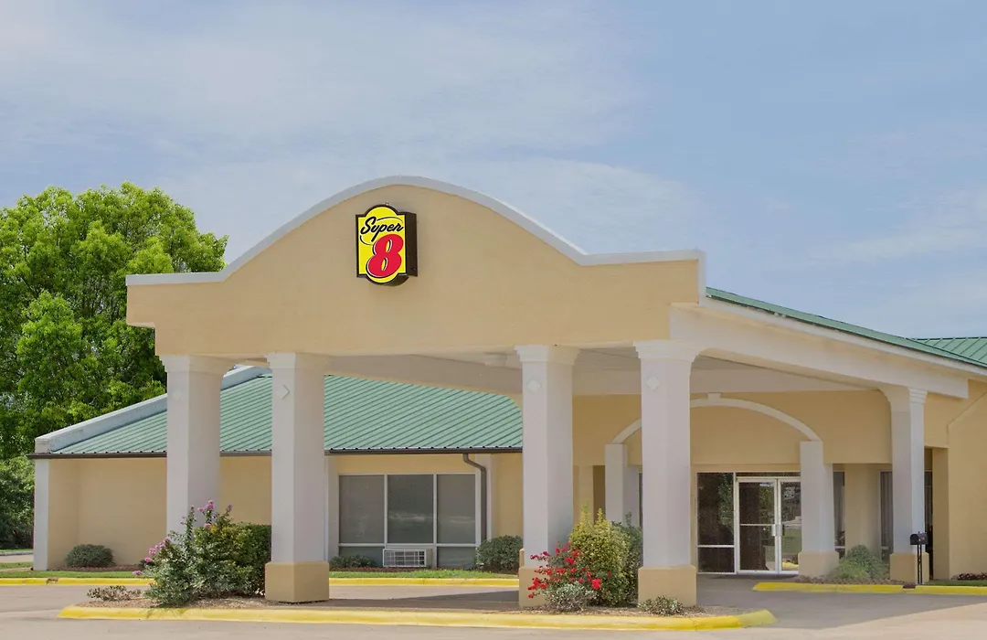 Super 8 By Wyndham Brinkley-1