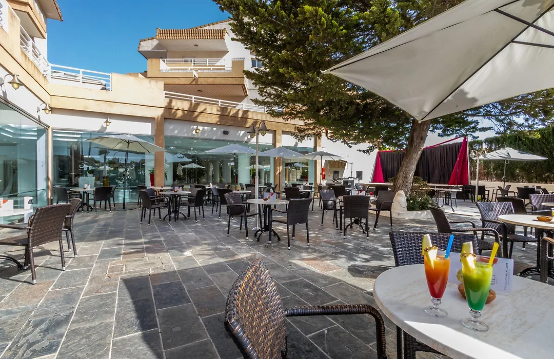 Hotel Illot Suites-1