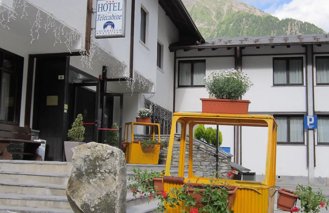 Hotel De La Telecabine-1