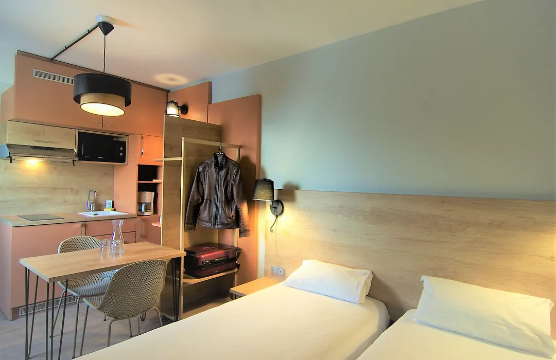 Apparthotel Torcy-1