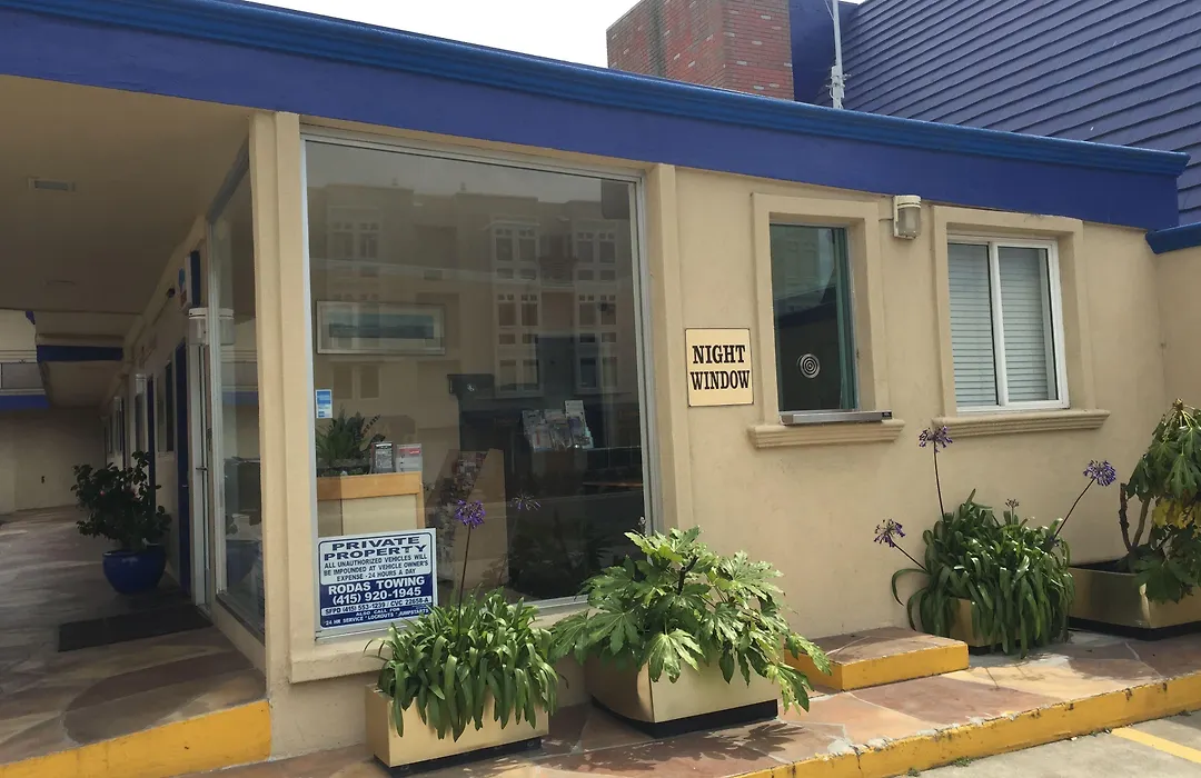 Surf Motel-1