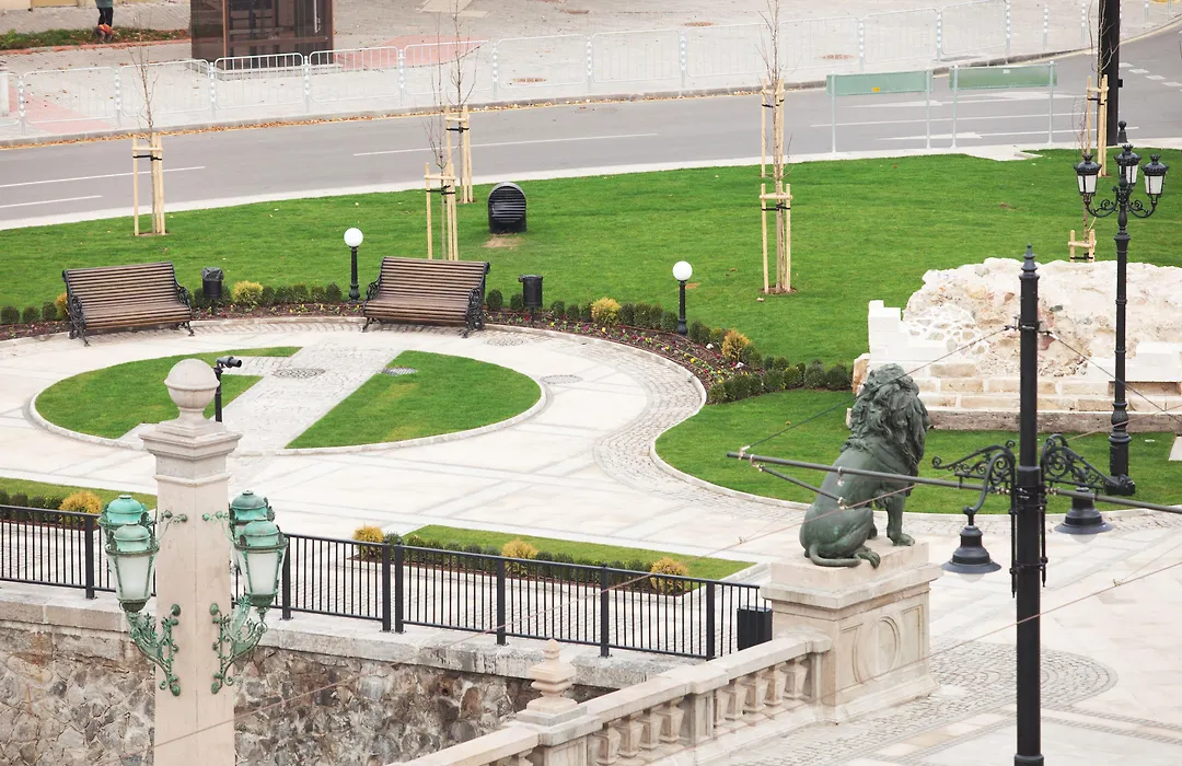 Hotel Lion Sofia-1