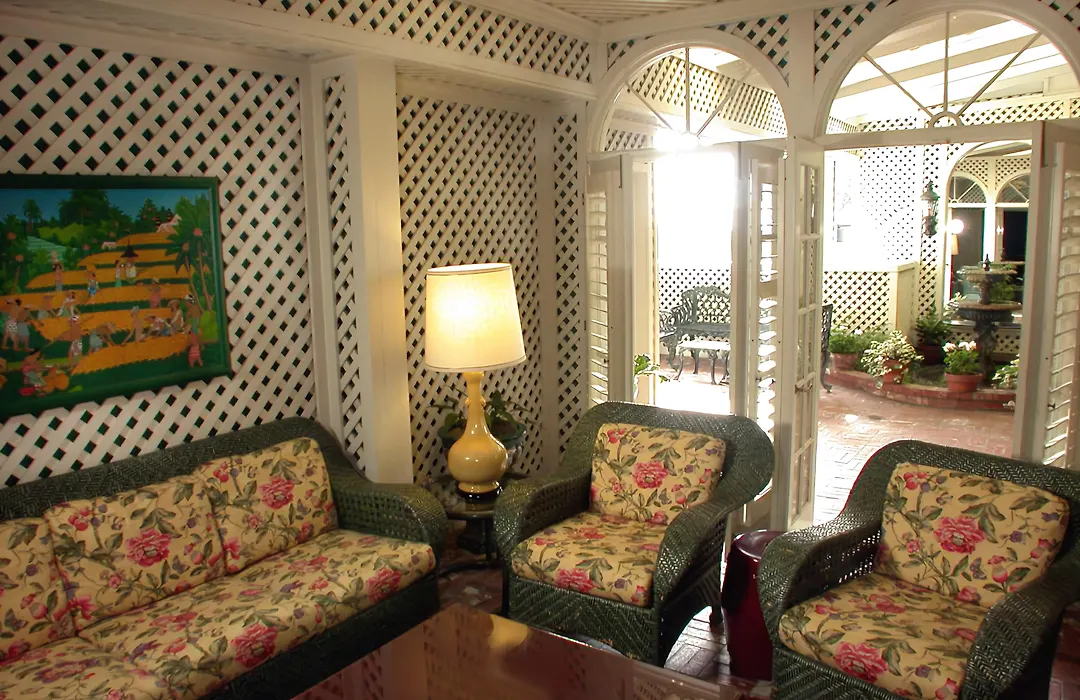 Pine Inn - Carmel-1