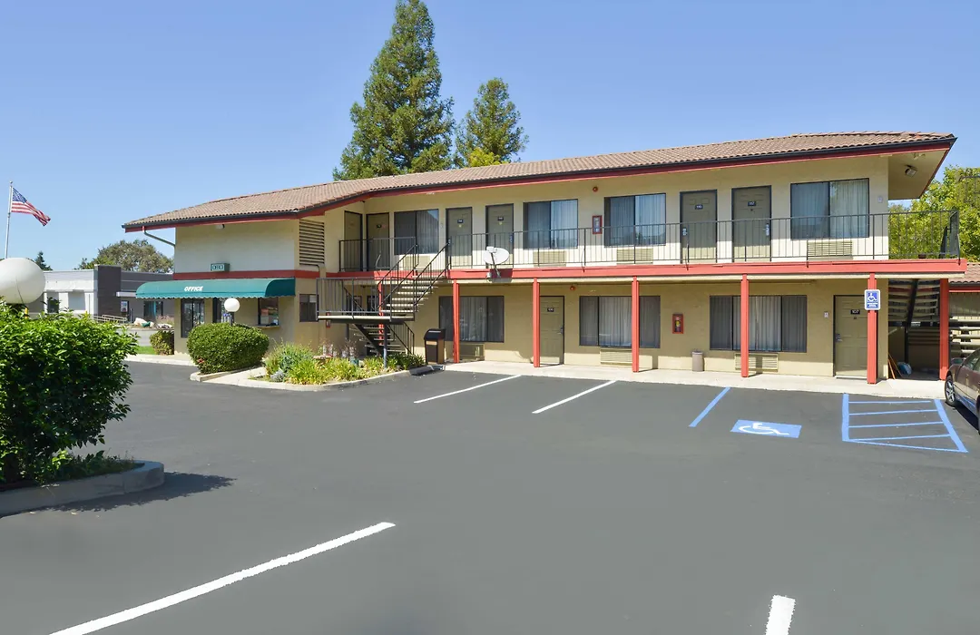 Atascadero Inn-1