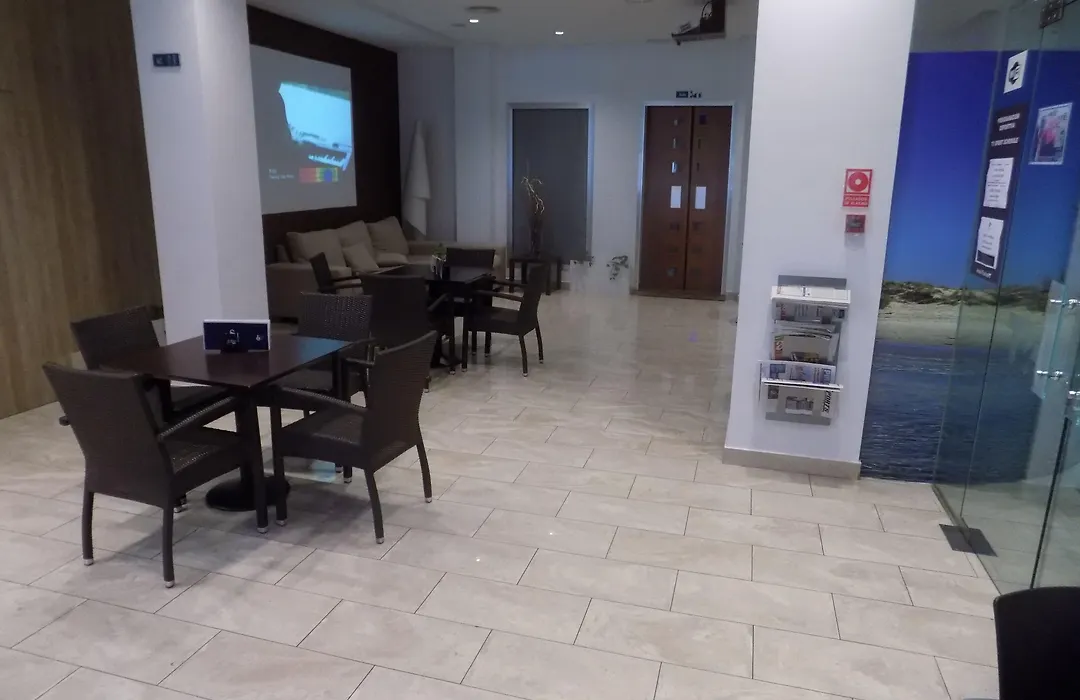Hotel Traíña-1