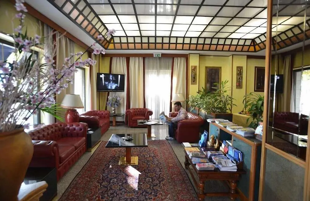 Hotel La Superba-1