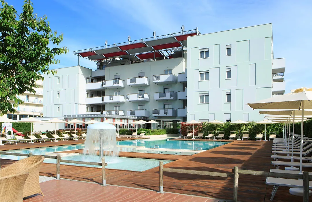 Domino Suite Hotel Jesolo-1