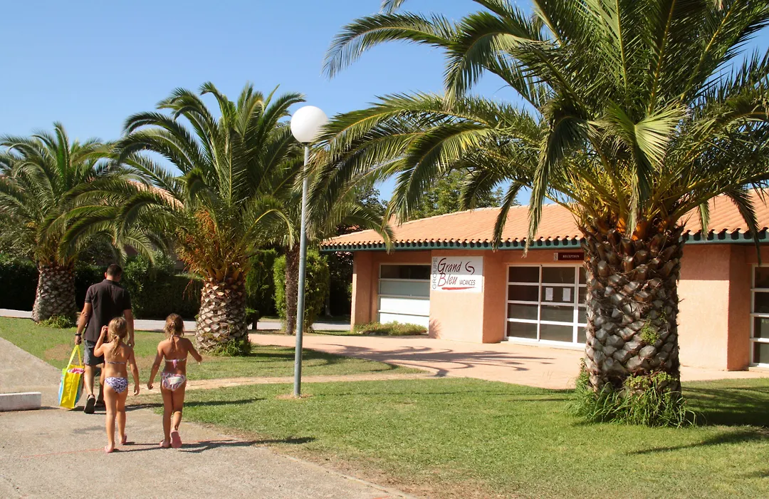 Lagrange Grand Bleu Vacances – Résidence Les Pierres de Jade-1