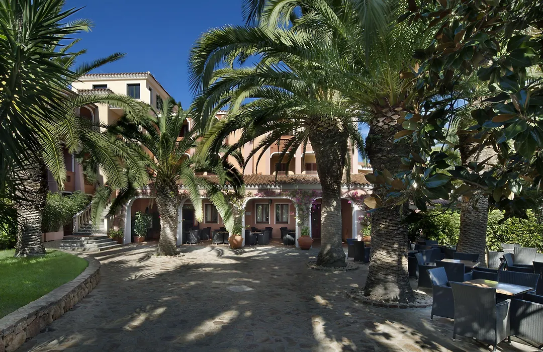 Cala Ginepro Hotel Resort&Spa-1