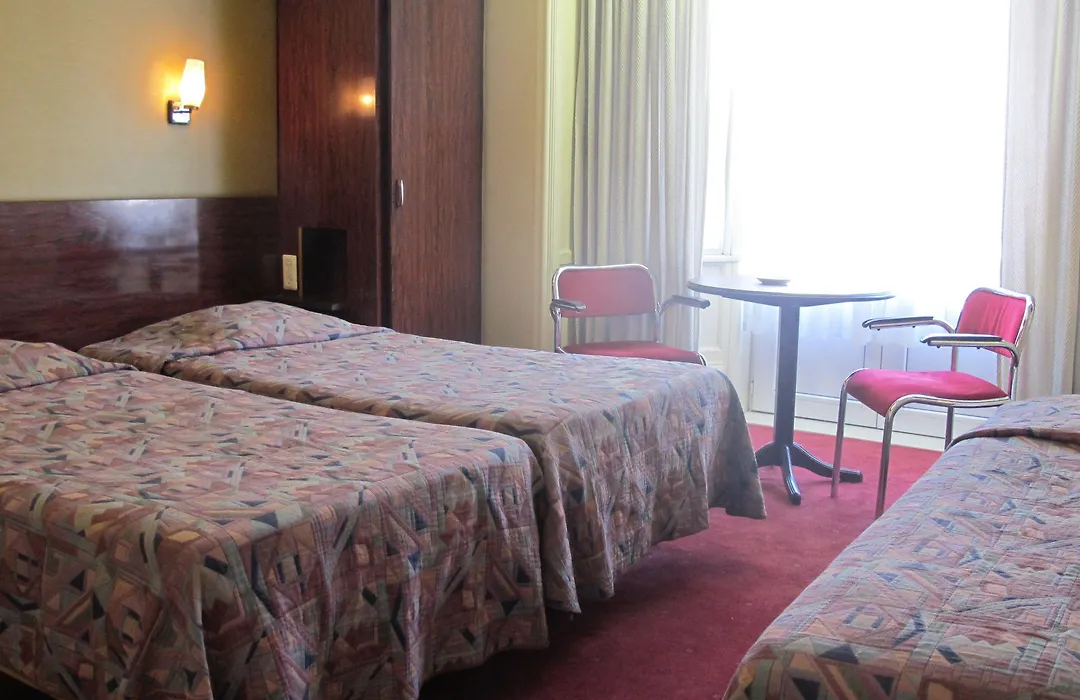 Hotel Manhattan-1