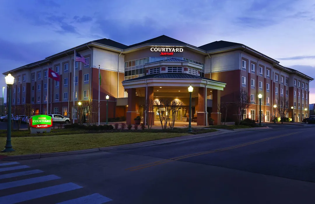 Courtyard By Marriott Fort Smith Downtown-1