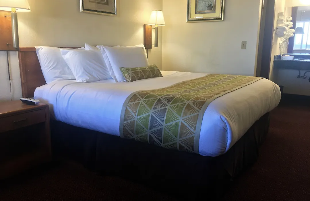 Westward Inn-1