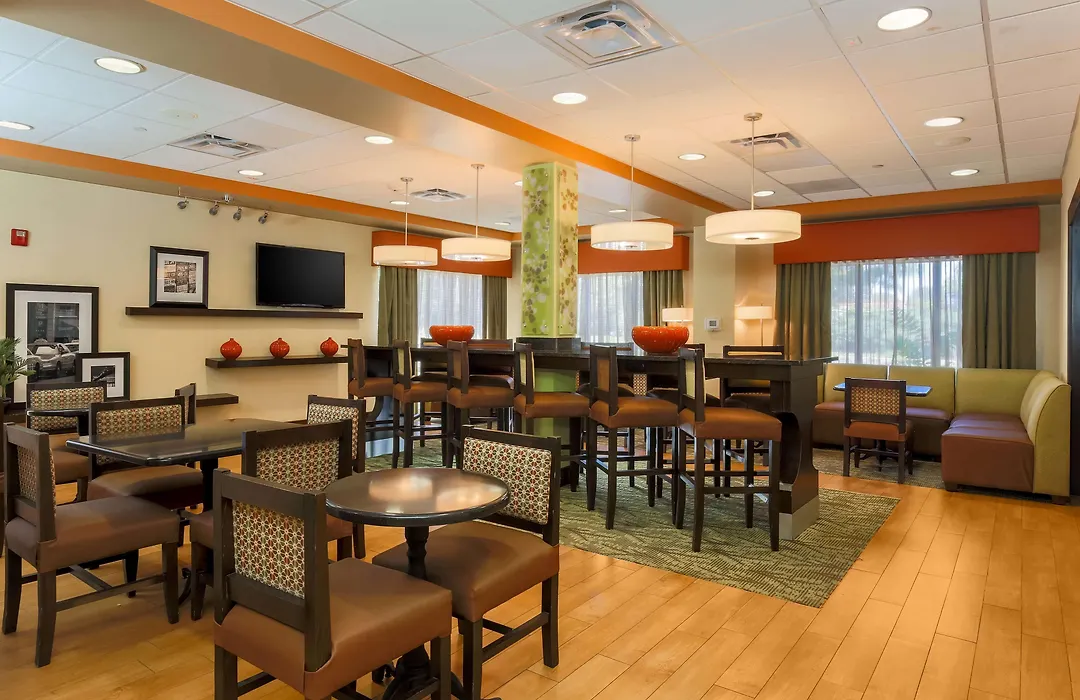 Hampton Inn Nanuet-1