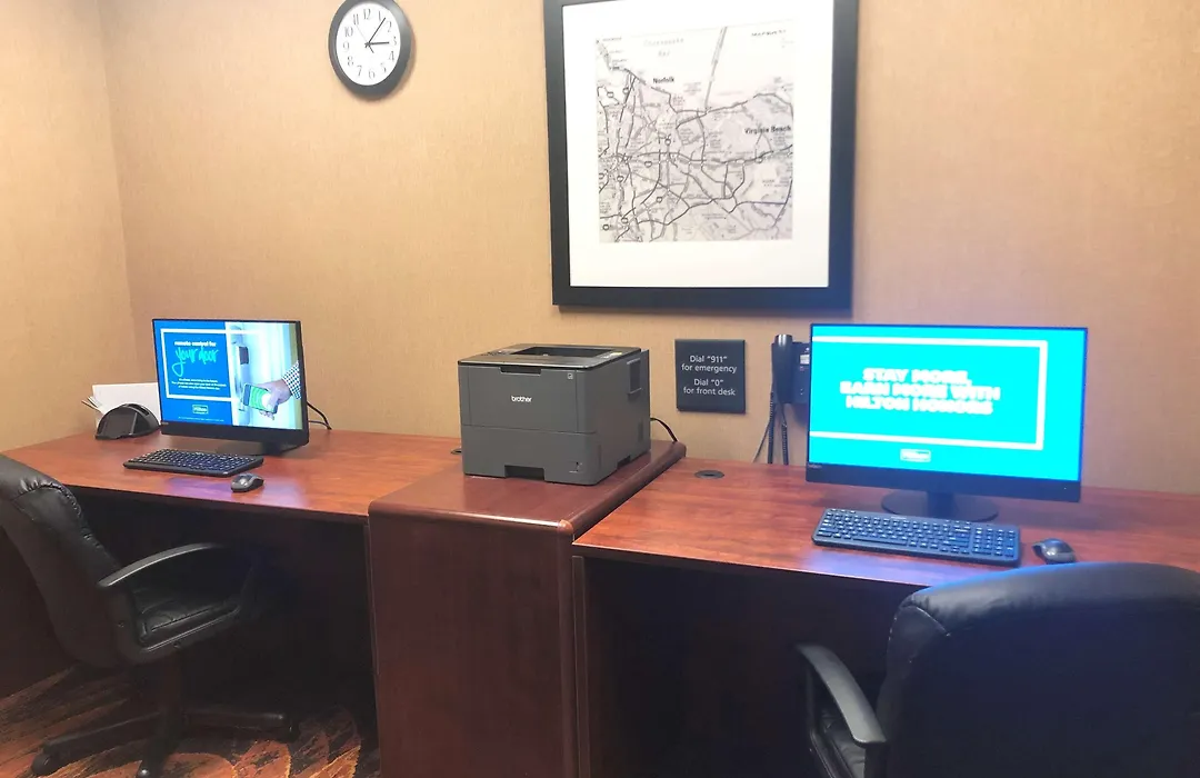Hampton Inn & Suites Norfolk-Airport-1