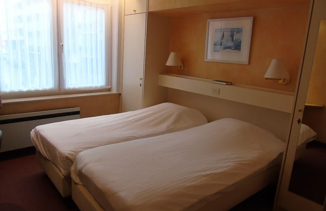 Hotel Pacific-1