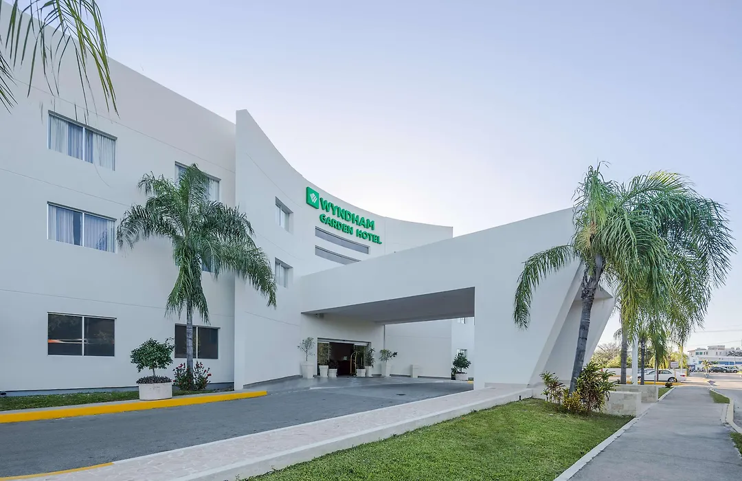 Wyndham Garden Playa Del Carmen-1