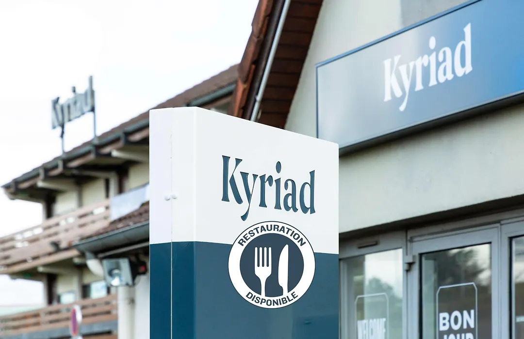KYRIAD Issoudun-1
