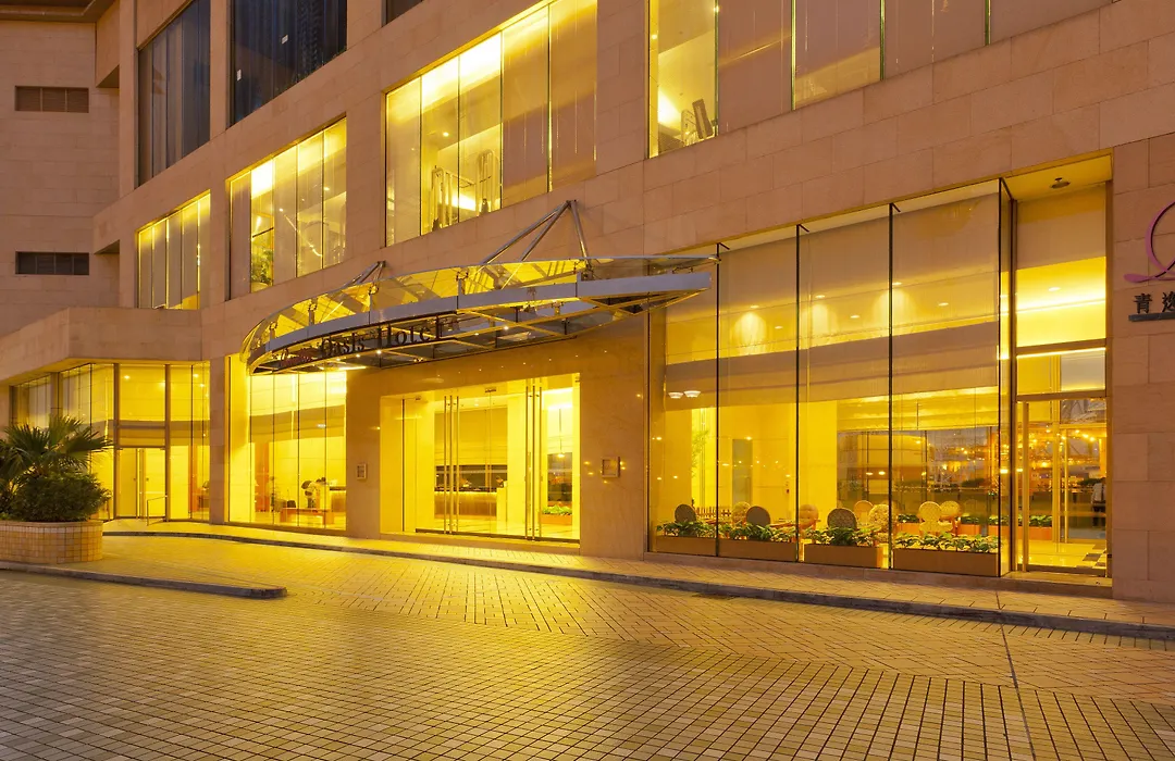 Rambler Oasis Hotel-1