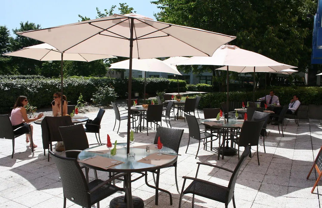 Euro Hôtel Paris Créteil-1