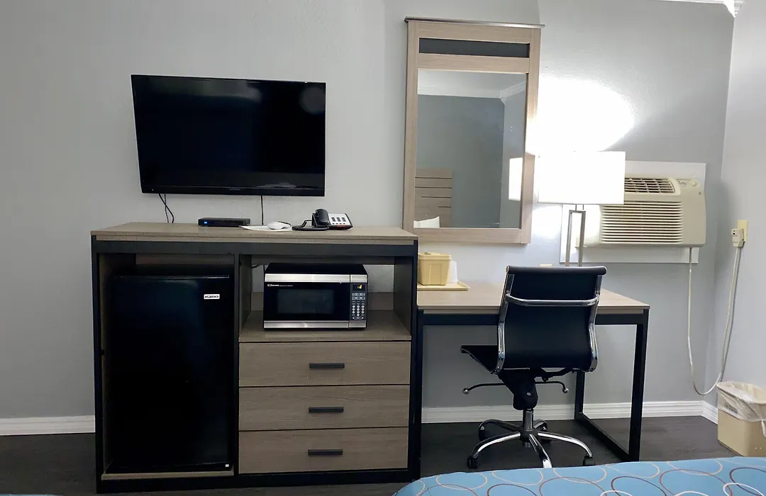 Budget Host Inn-1