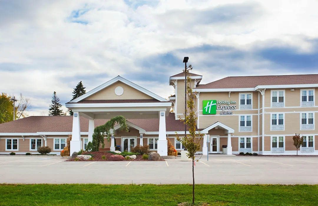 Holiday Inn Express & Suites Iron Mountain By Ihg-1