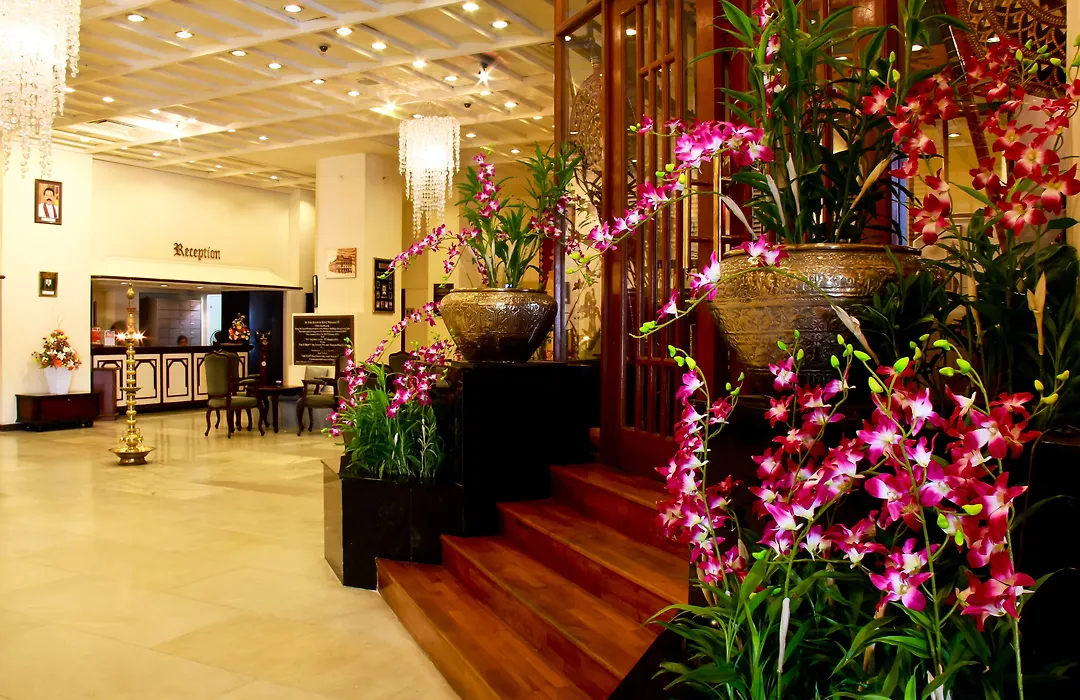 Grand Oriental Hotel-1