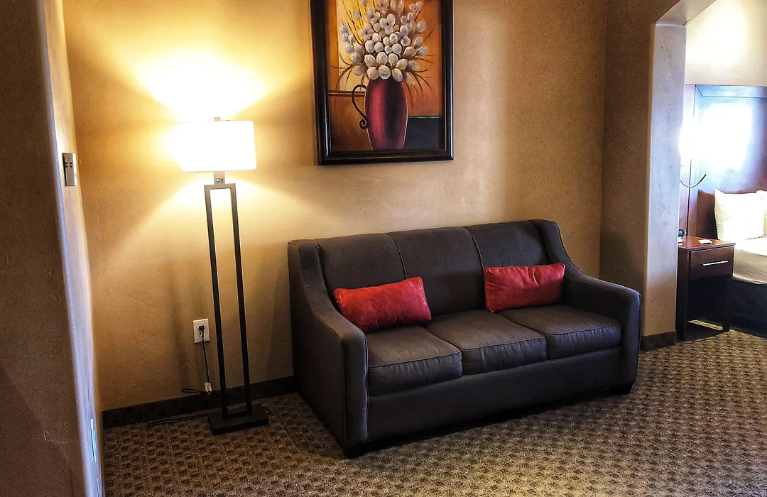 Comfort Inn At Convention Center-1