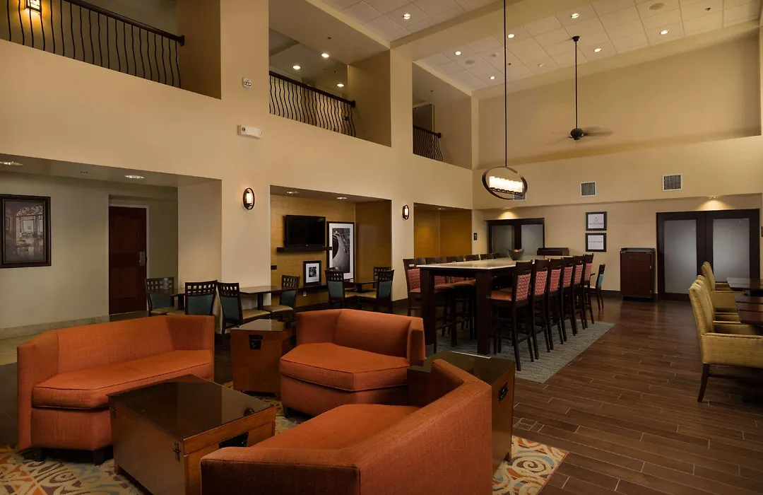 Hampton Inn & Suites Altus-1