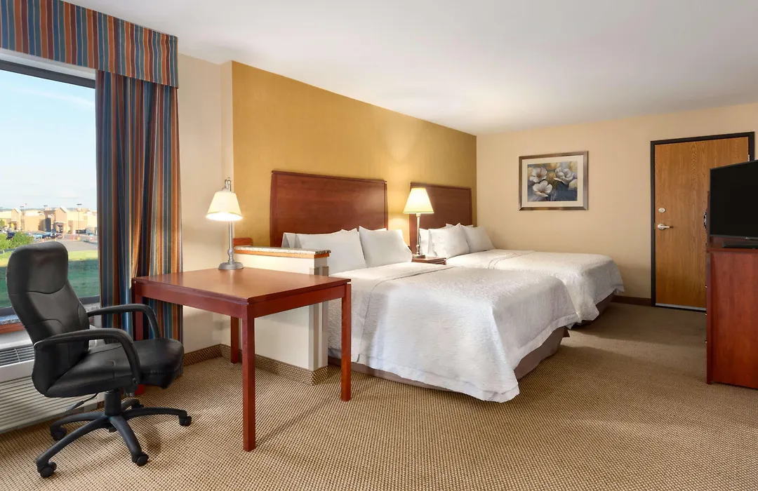 Hampton Inn Spearfish-1