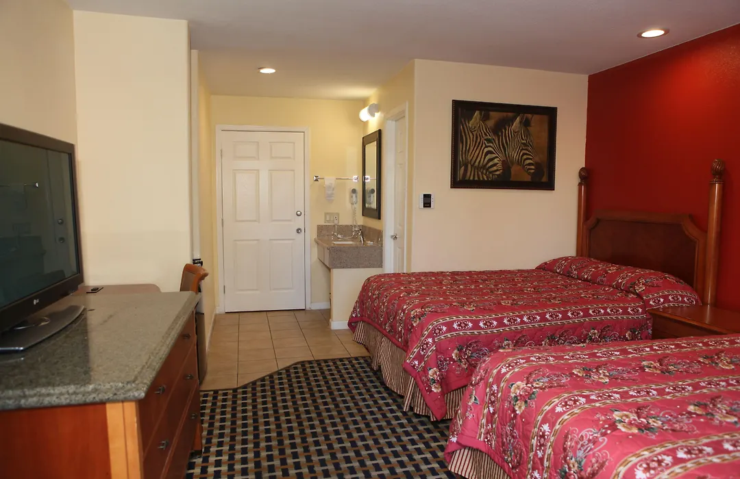 Bay Breeze Inn-1