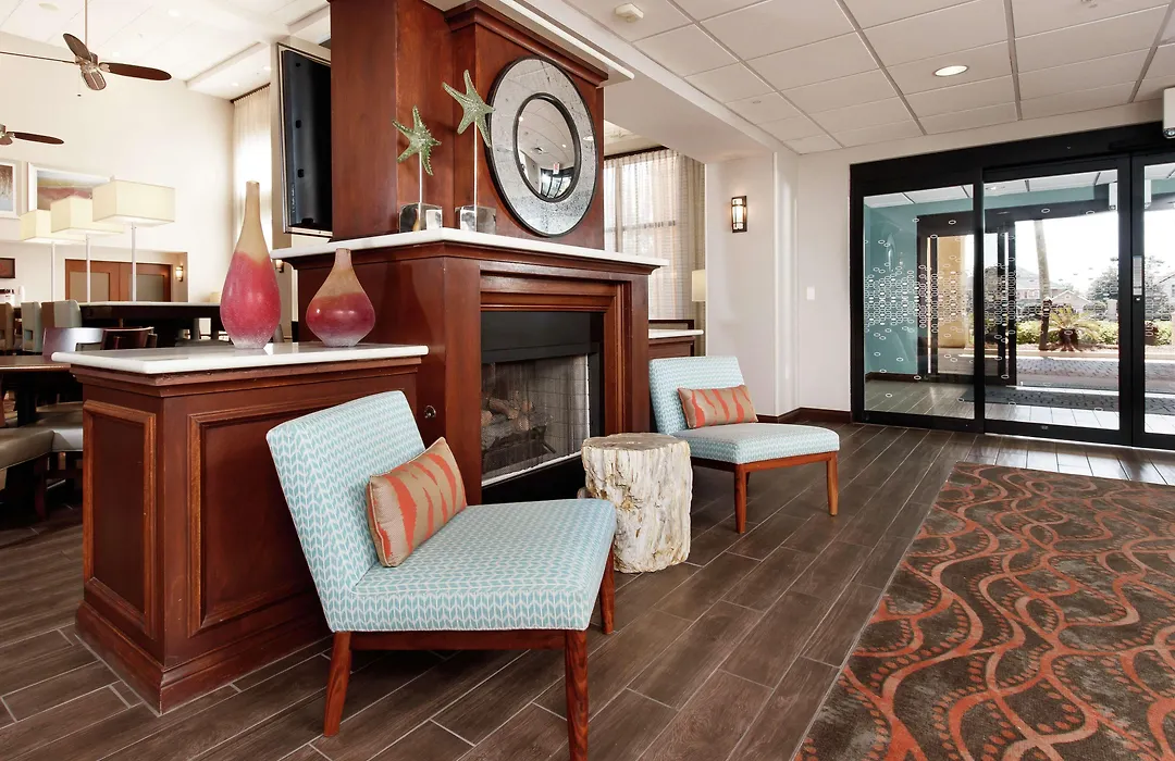 Hampton Inn & Suites Navarre-1