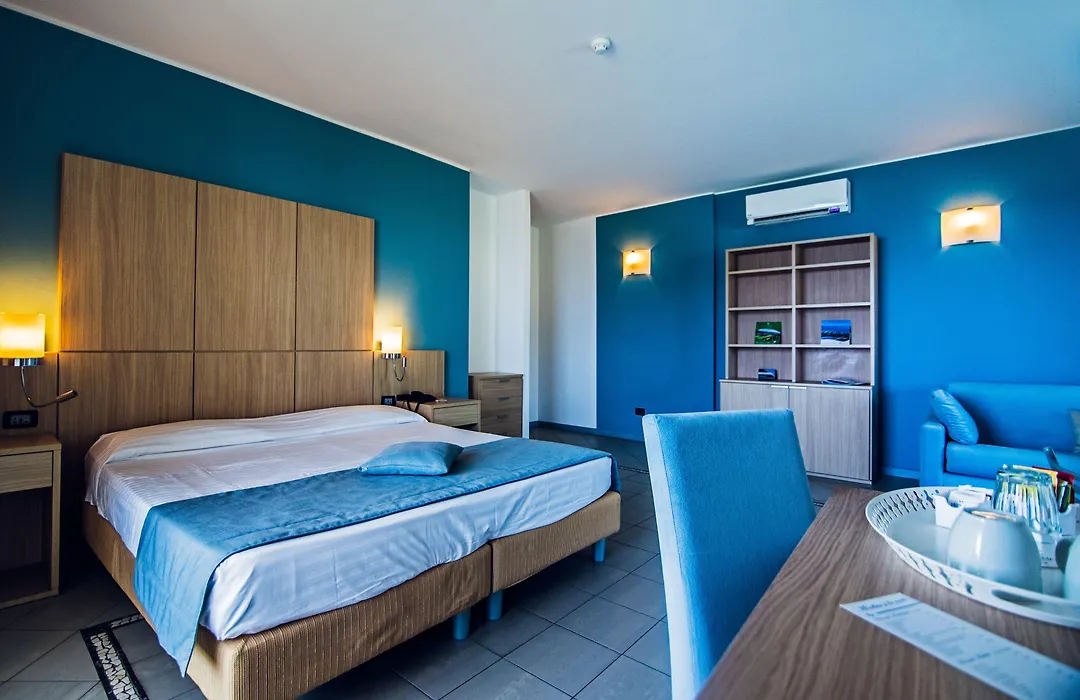 Aregai Marina Hotel&Residence-1