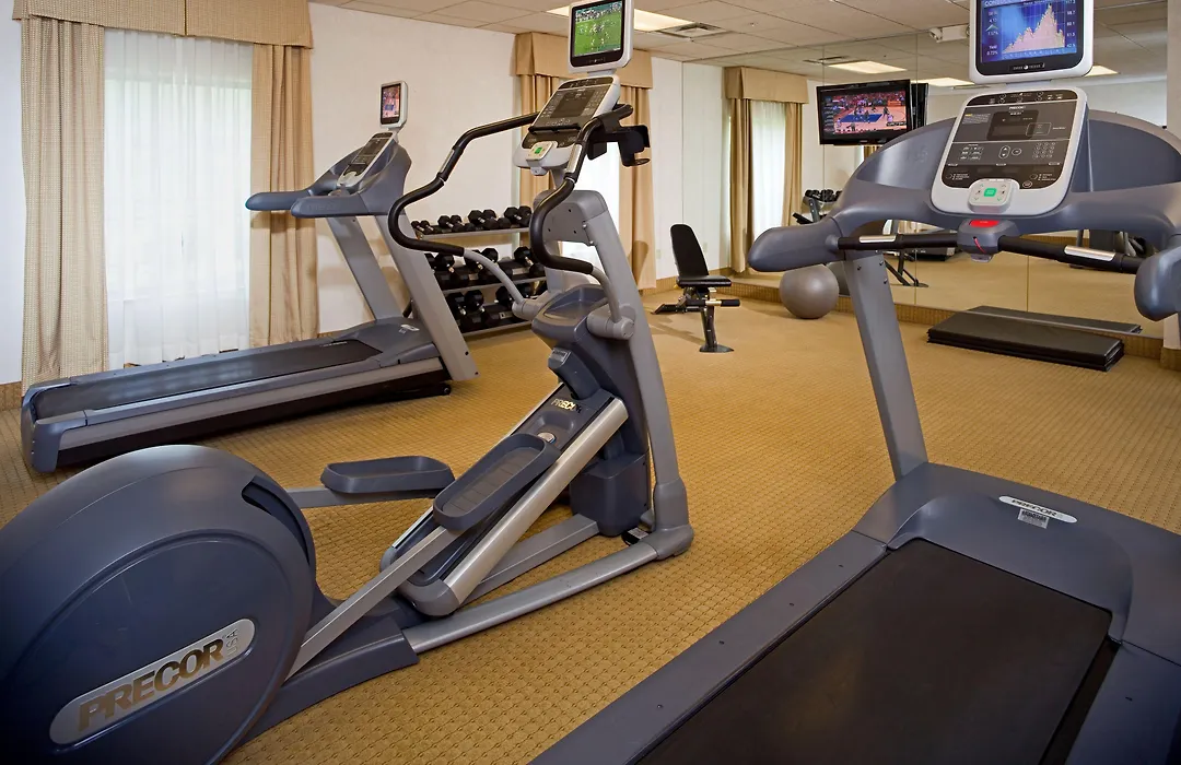 Hampton Inn & Suites Pittsburgh-Meadow Lands-1
