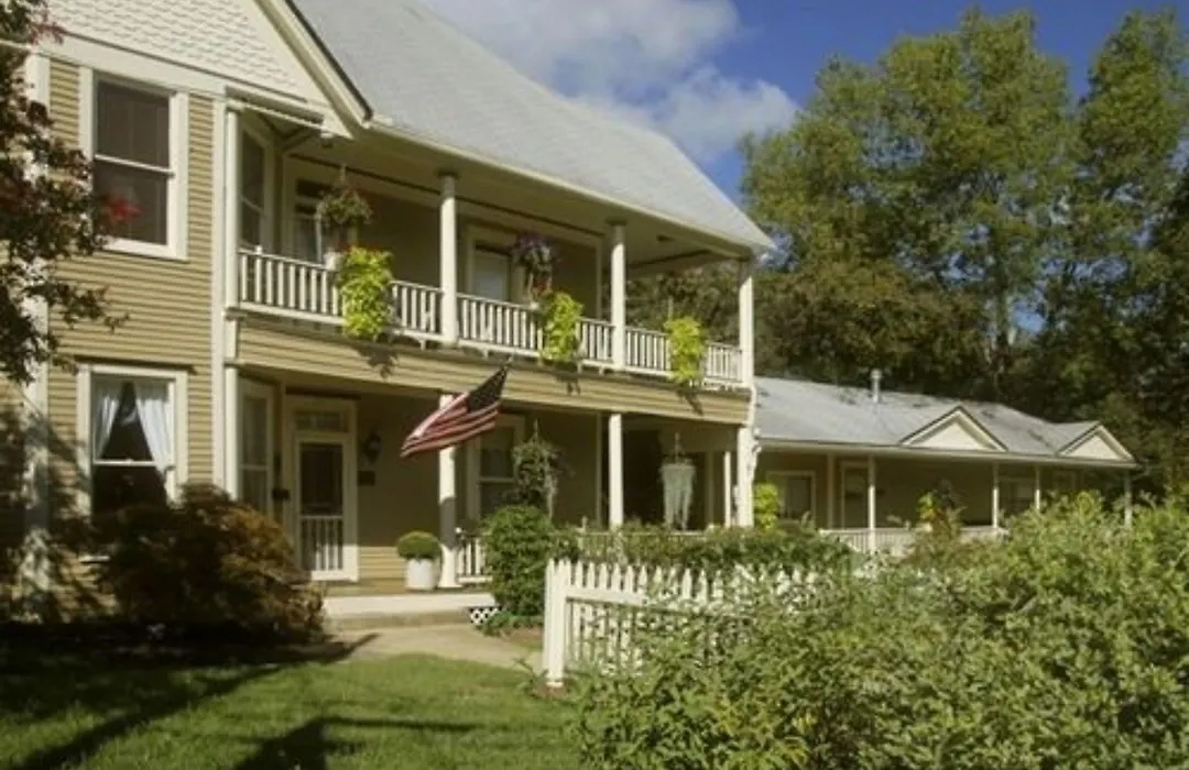 Heartstone Inn-1