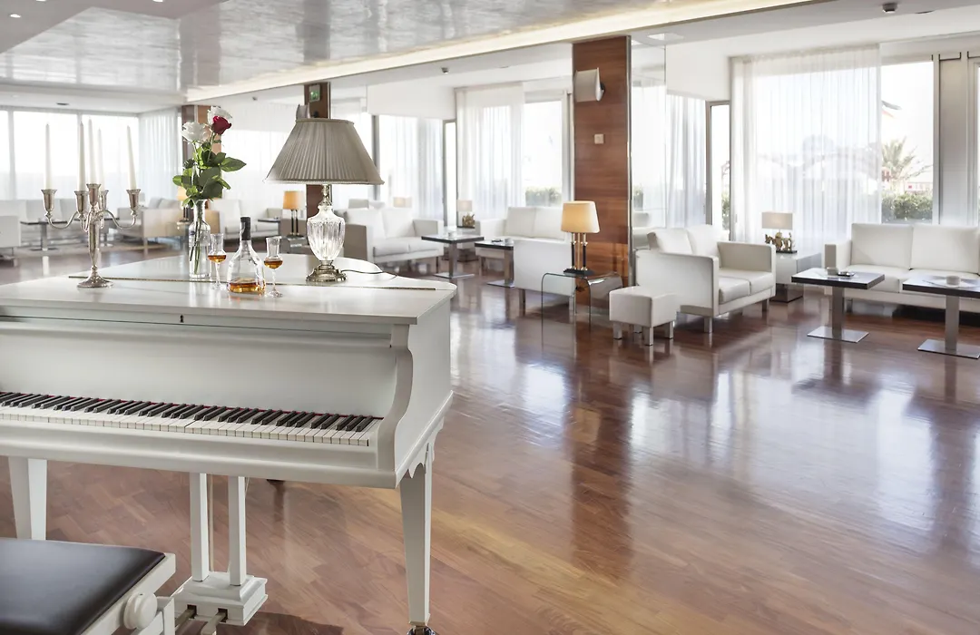 Hotel Ascot & Spa-1