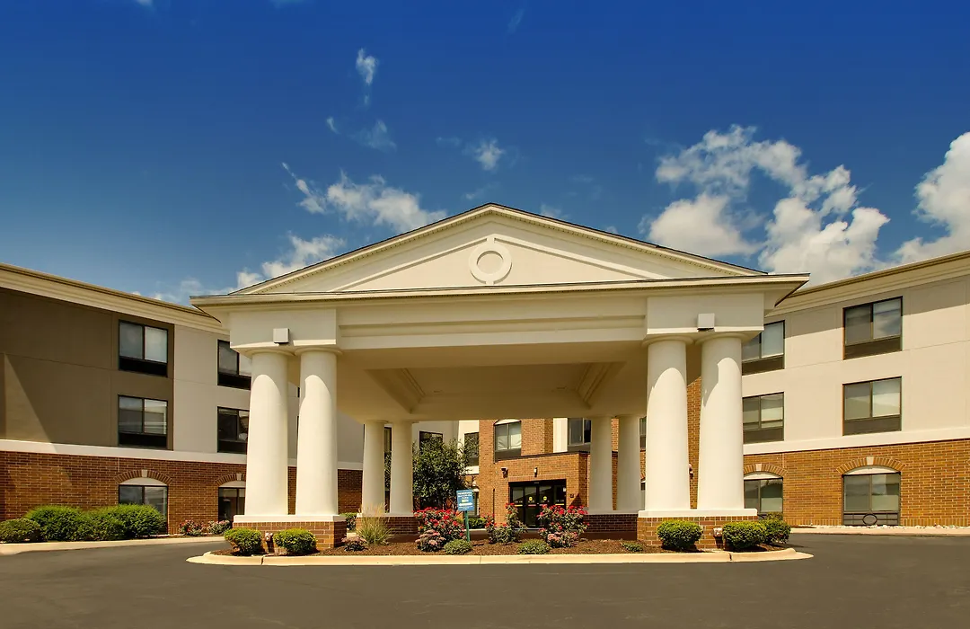 Holiday Inn Express Hotel & Suites Morris By Ihg-1