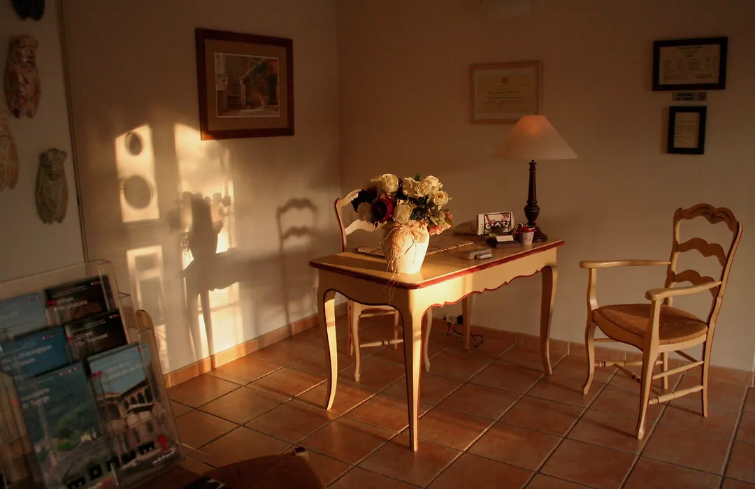Hotel Les Cigales-1