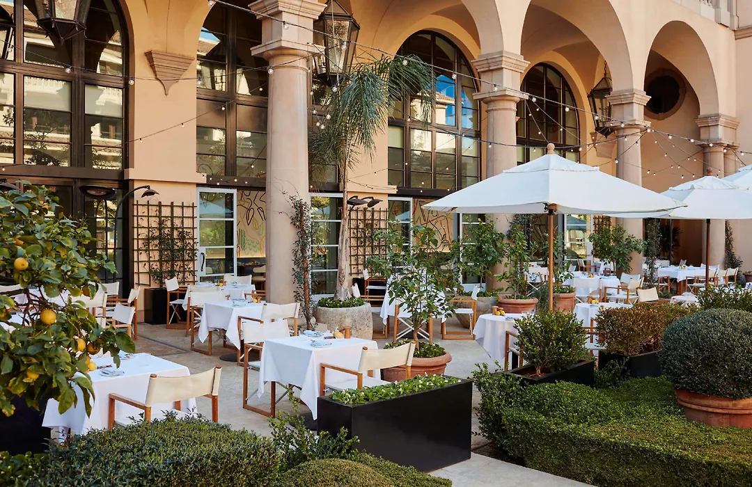 The Maybourne Beverly Hills, Maybourne-1
